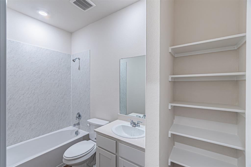 Sweetwater - Residential Lease