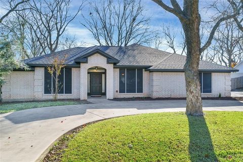 A home in Granbury