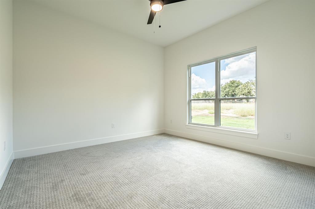 Modern Oaks - Residential