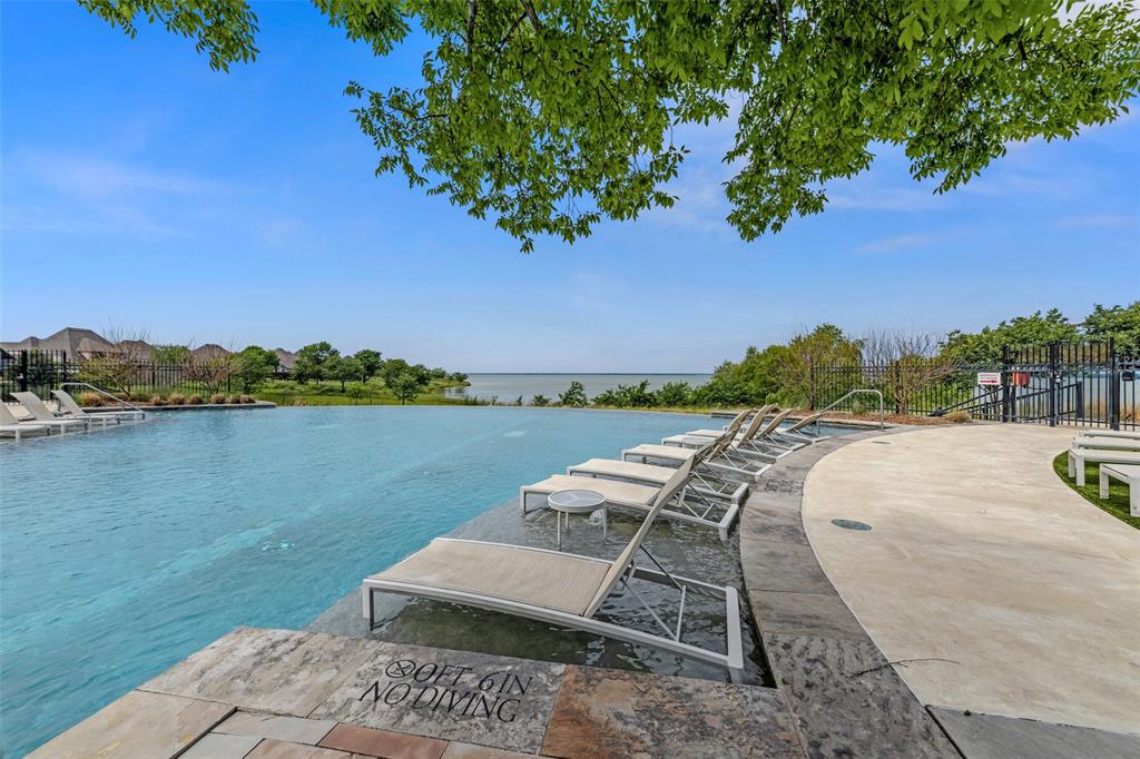 WestburyTribute Ph 4 - Residential