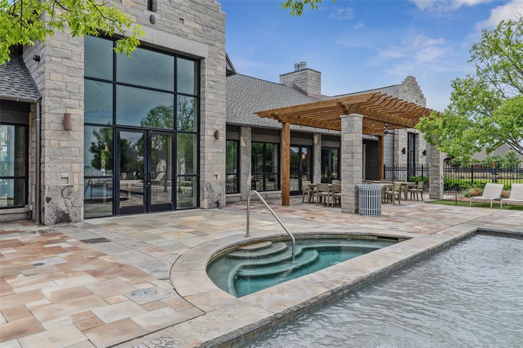 WestburyTribute Ph 4 - Residential