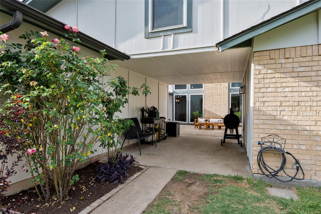 Walnut Hill North Terrace - Residential