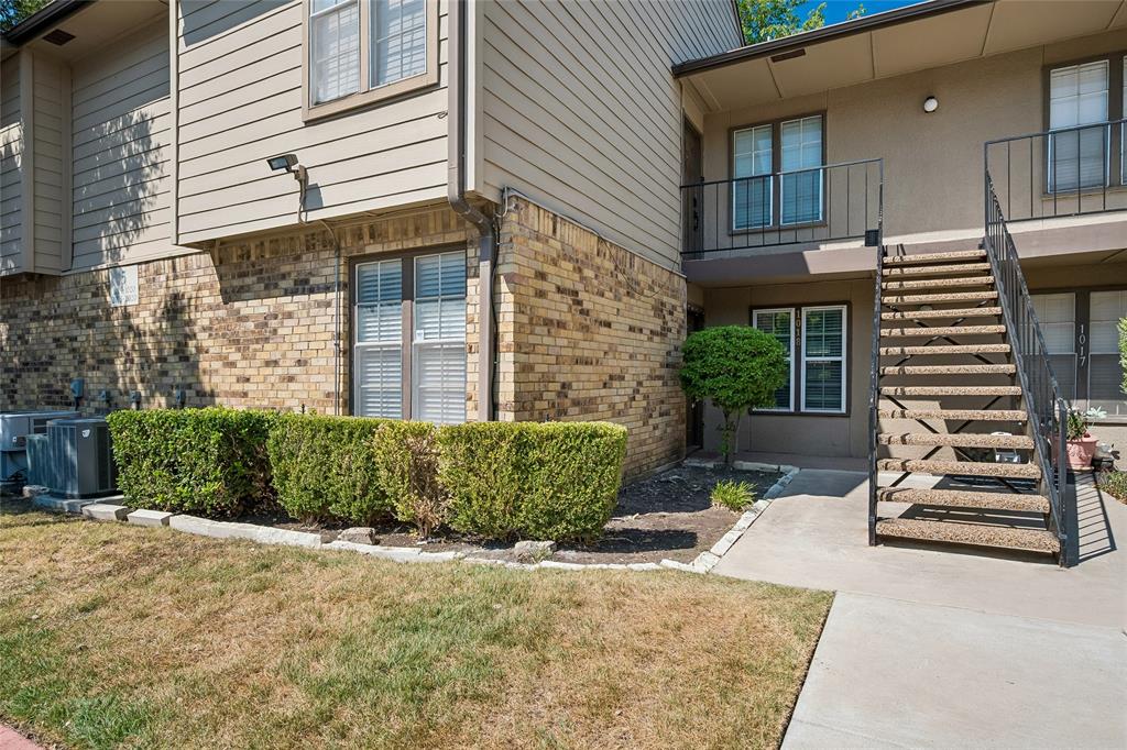 Photo of 5300 Keller Springs Road #1018, Dallas, TX 75248 (MLS # 21364115)