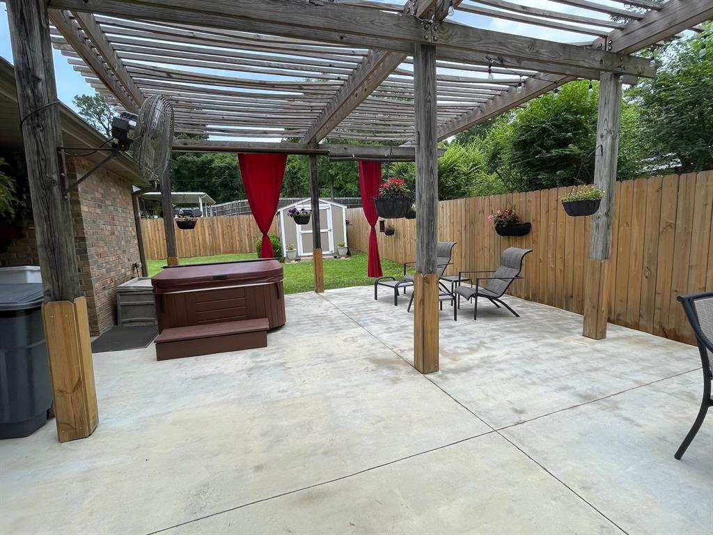 Dogwood Terrace - Residential