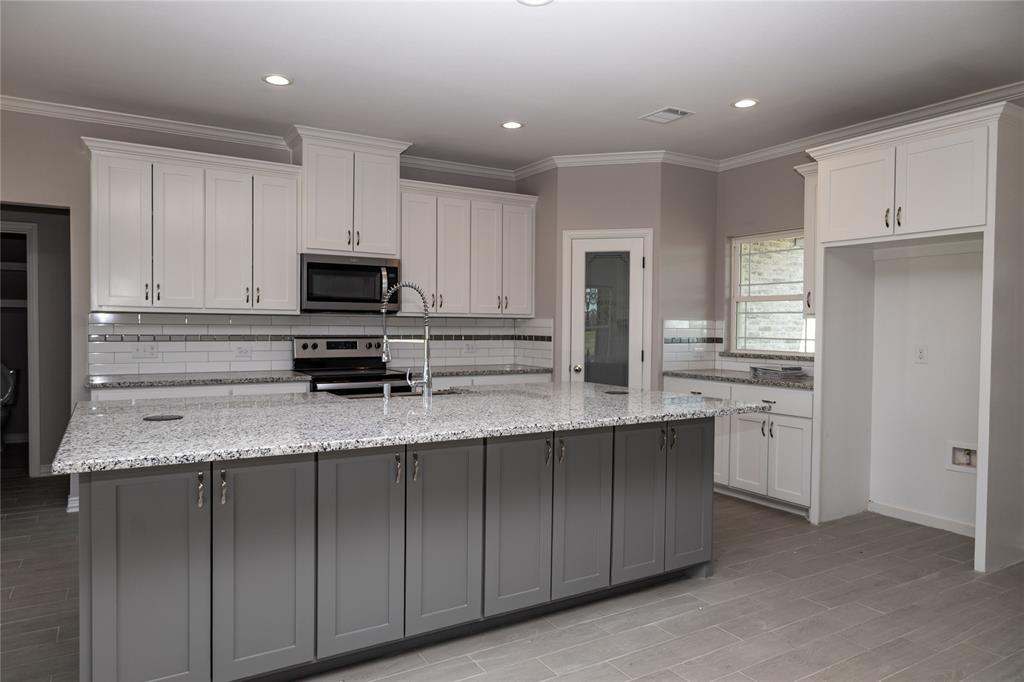 4987 County Road 279