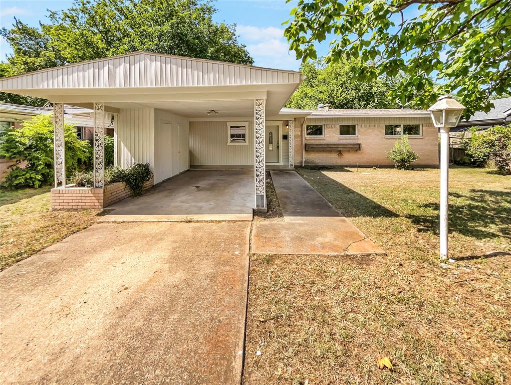 View Duncanville, TX 75116 house