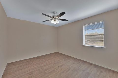 Tiny photo for 628 Kevin Circle, Mesquite, TX 75149 (MLS # 21155736)