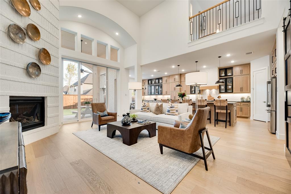 2217 Grey September Street