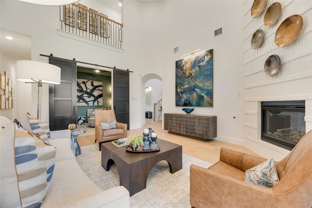 2217 Grey September Street