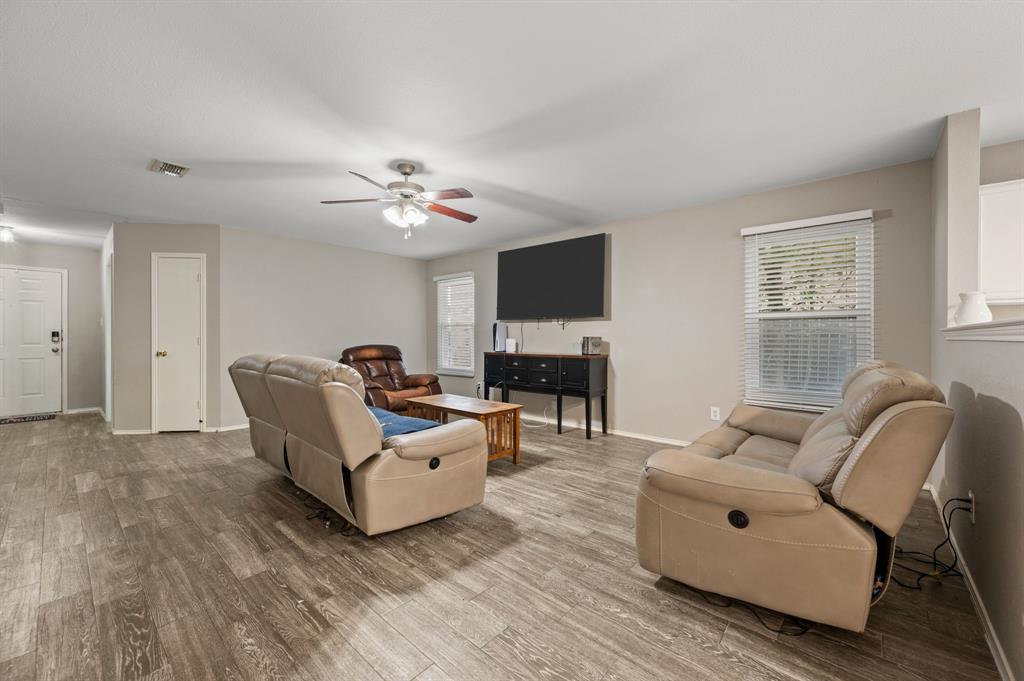 Vineyards At Heritage The - Residential