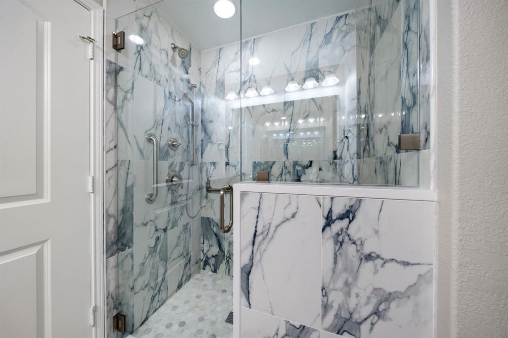 Frisco Lakes By Del Webb Villa - Residential