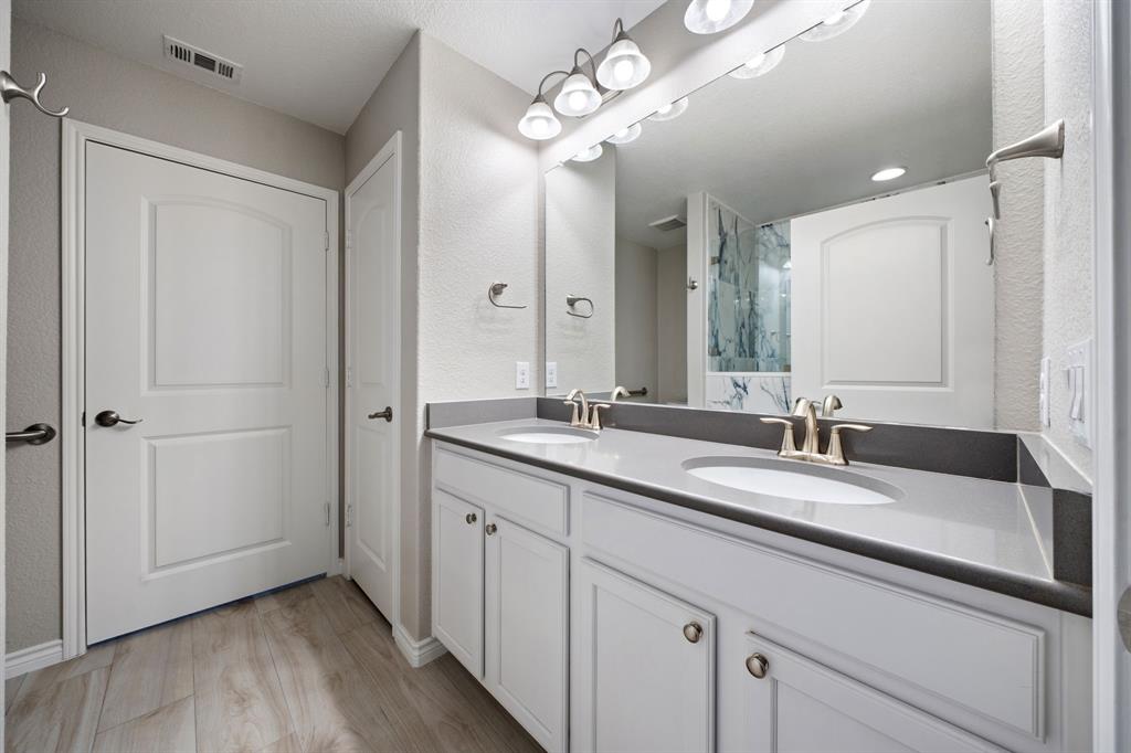 Frisco Lakes By Del Webb Villa - Residential