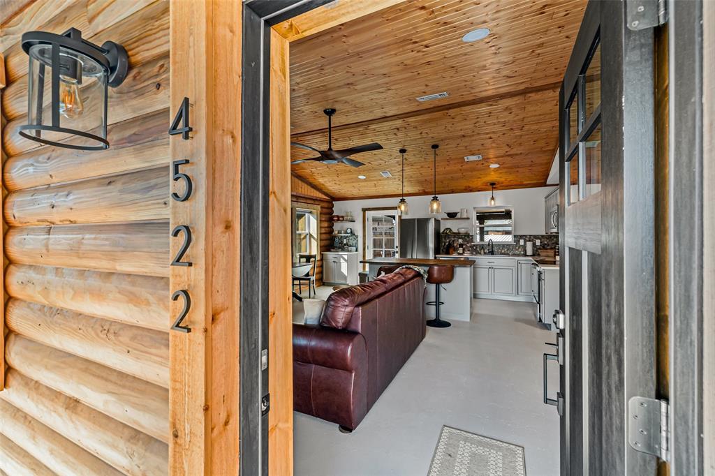 4522 Robin Court