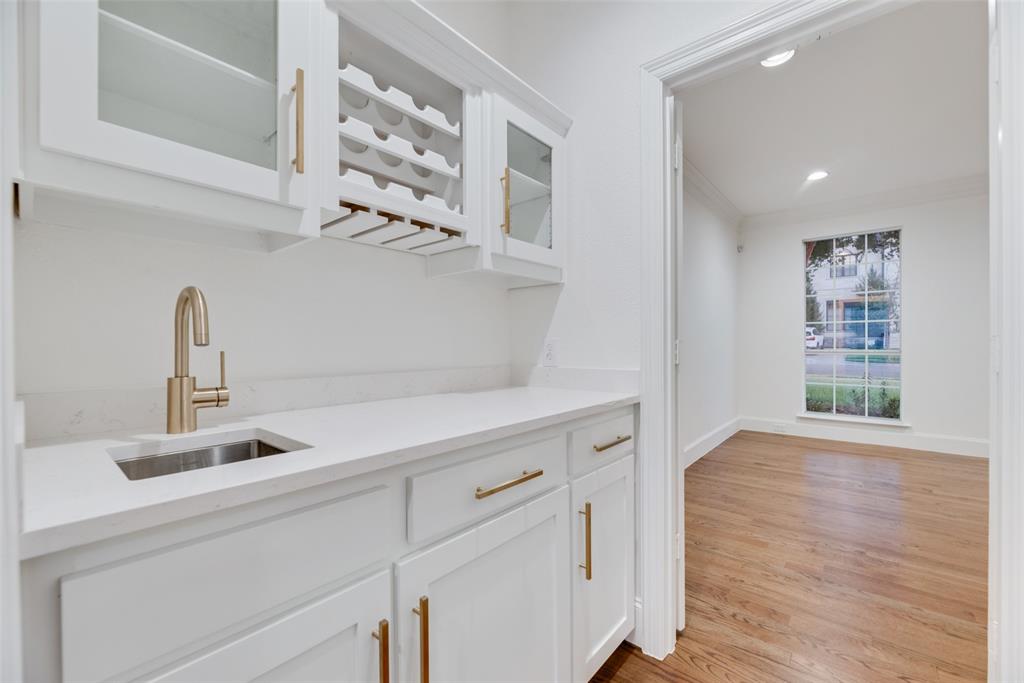 S M U Heights - Residential