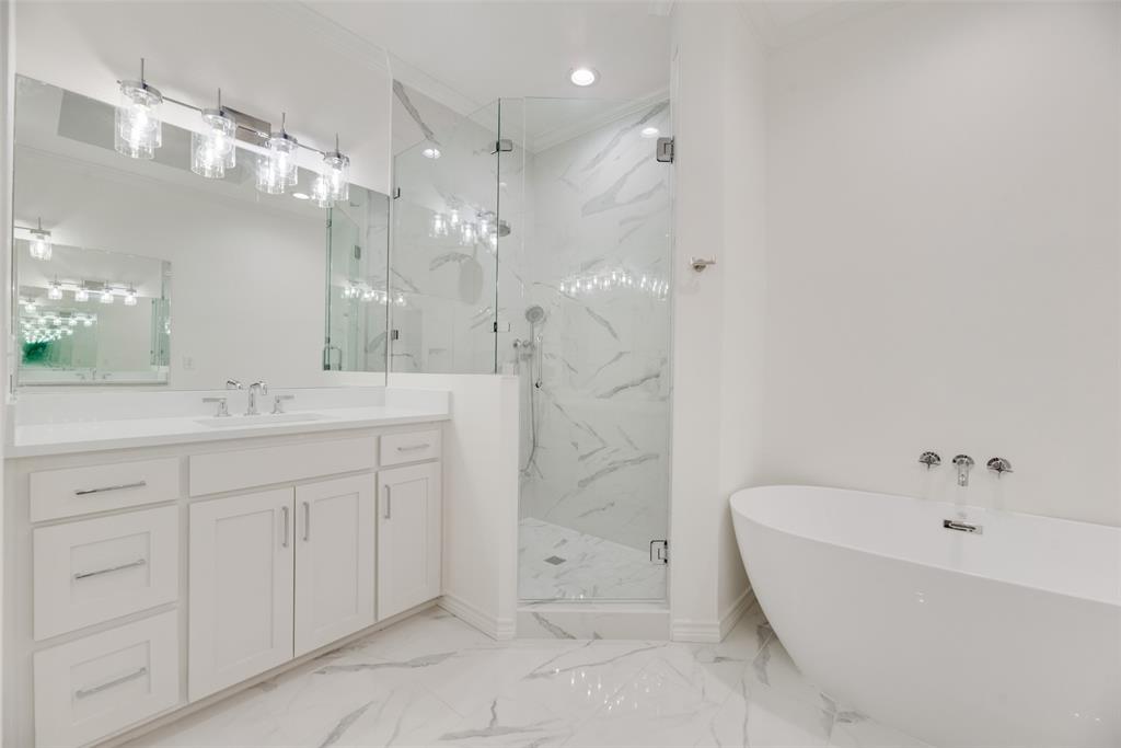 S M U Heights - Residential