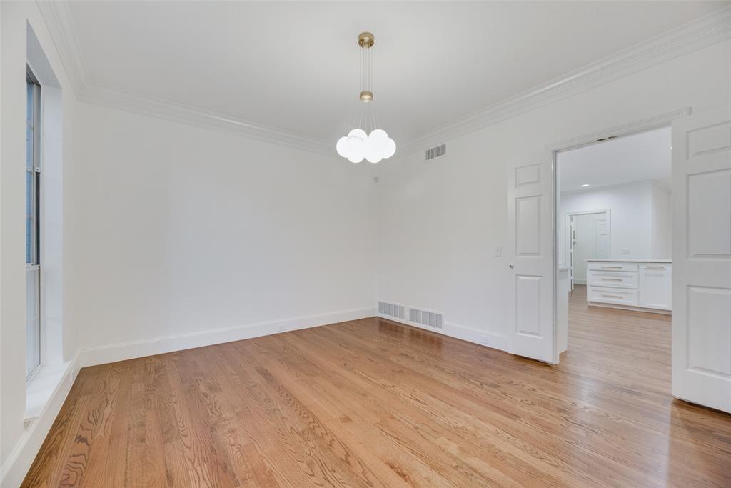 S M U Heights - Residential