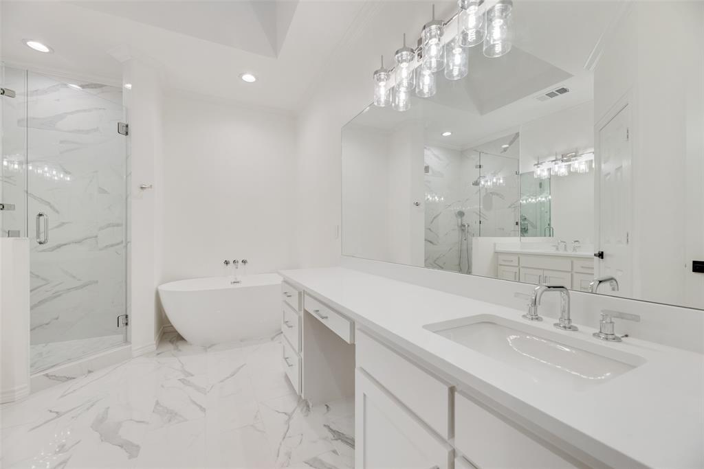 S M U Heights - Residential