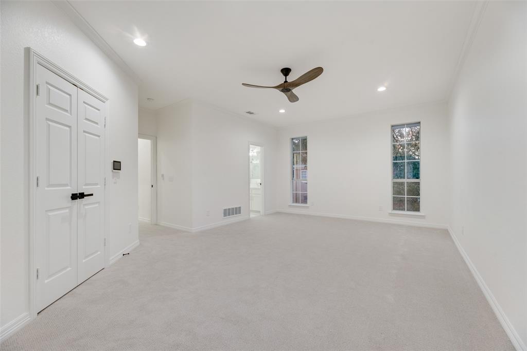 S M U Heights - Residential