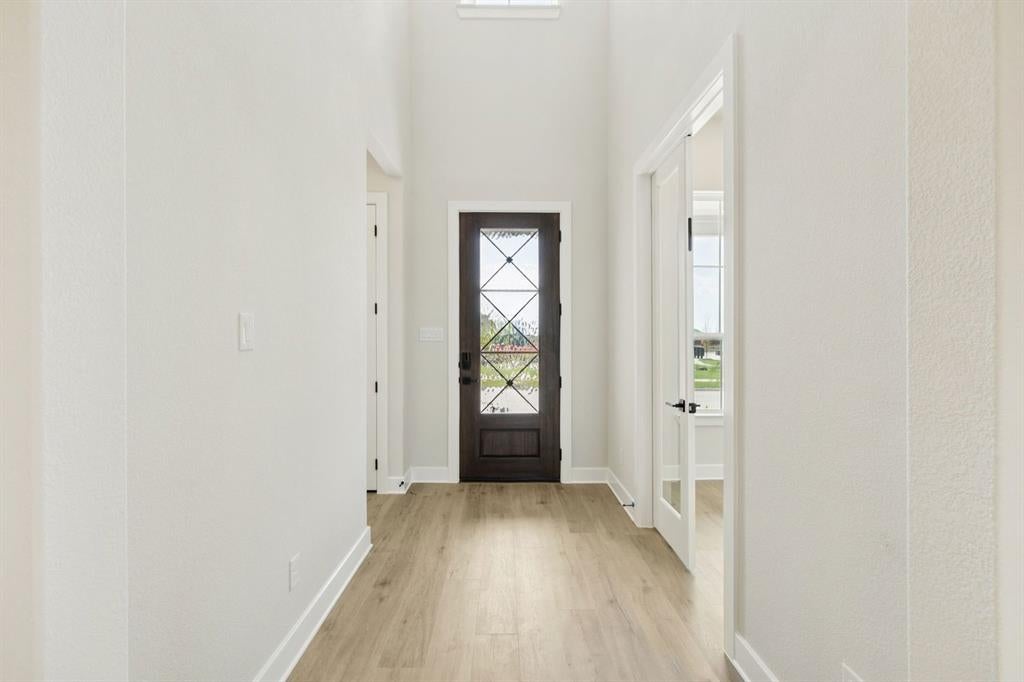 9156 Emory Oak Drive