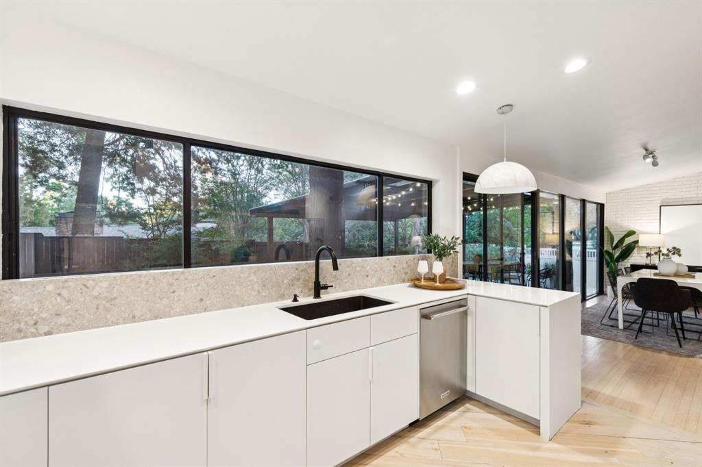 Ravina Heights - Residential