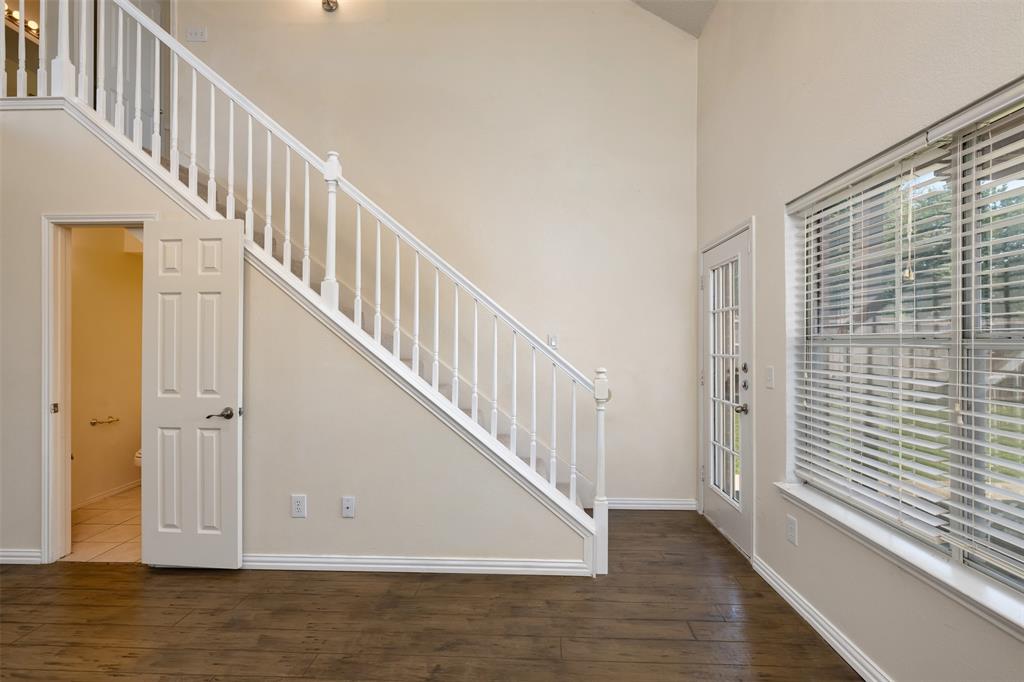 Country Meadow Ph One - Residential