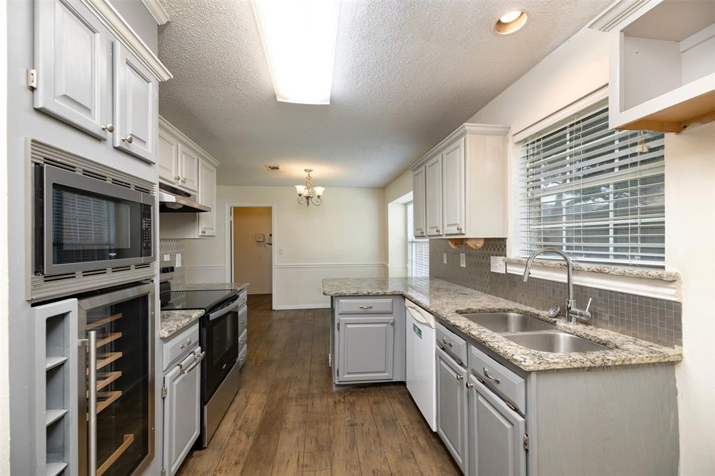 Country Meadow Ph One - Residential