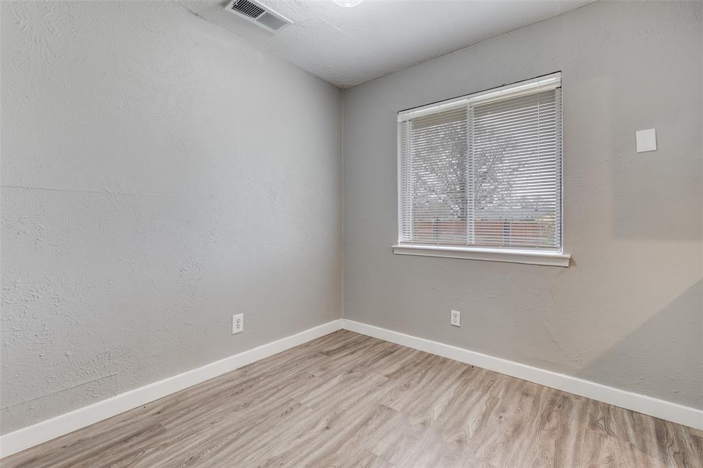 Highland Hills 18 - Residential