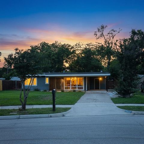 Photo of 10447 Sylvia Drive, Dallas, TX 75228 (MLS # 21286041)