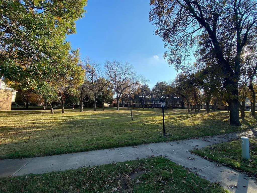 Arlington Downs Twnhs - Residential Lease