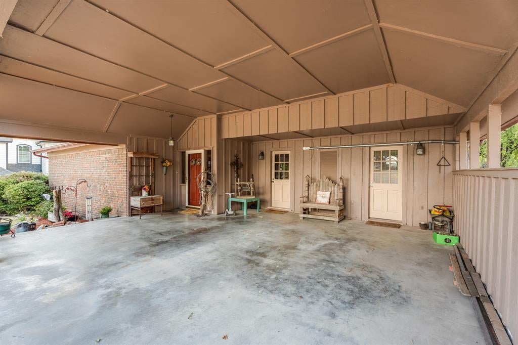 643 S Rough Creek Court