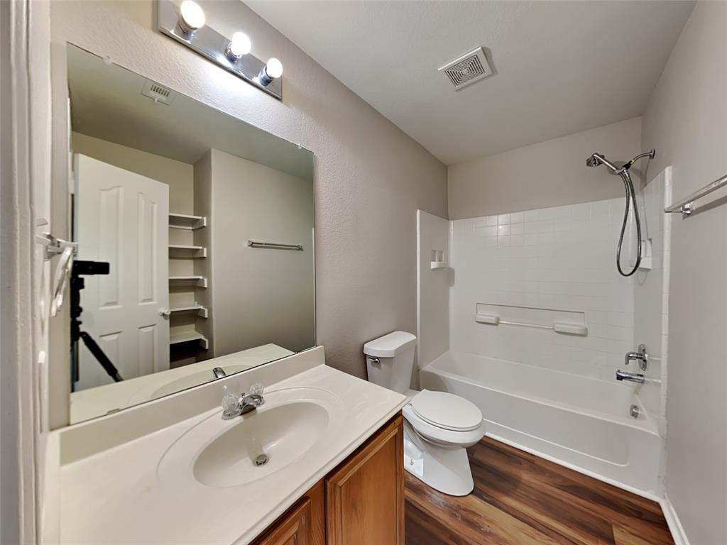 Falls Ph 2 - Residential Lease