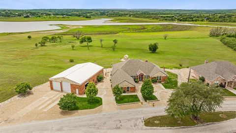 A home in Comanche