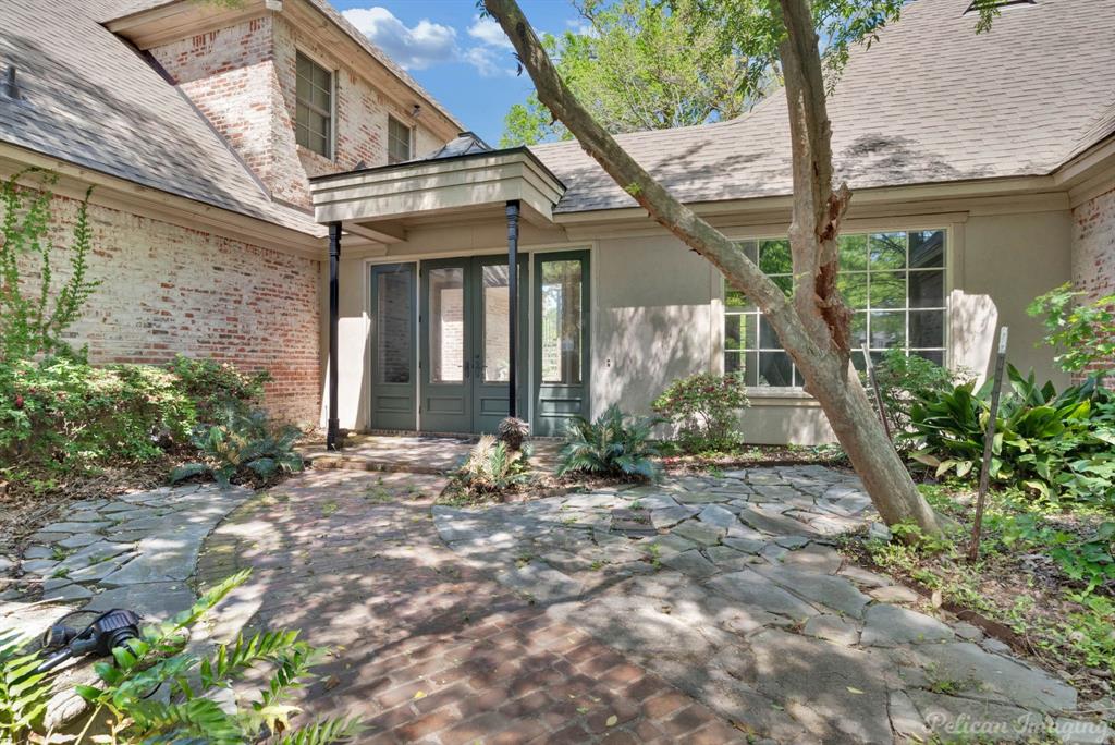 309 Bridgepoint Circle