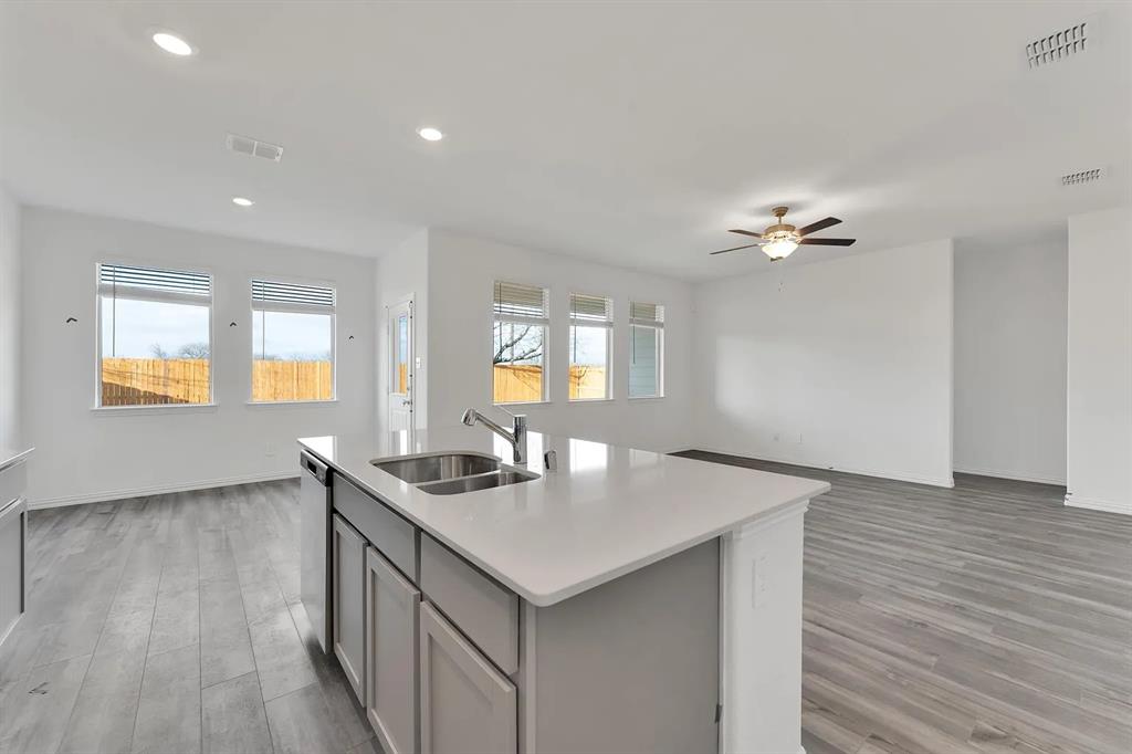 Sendera Ranch - Residential Lease