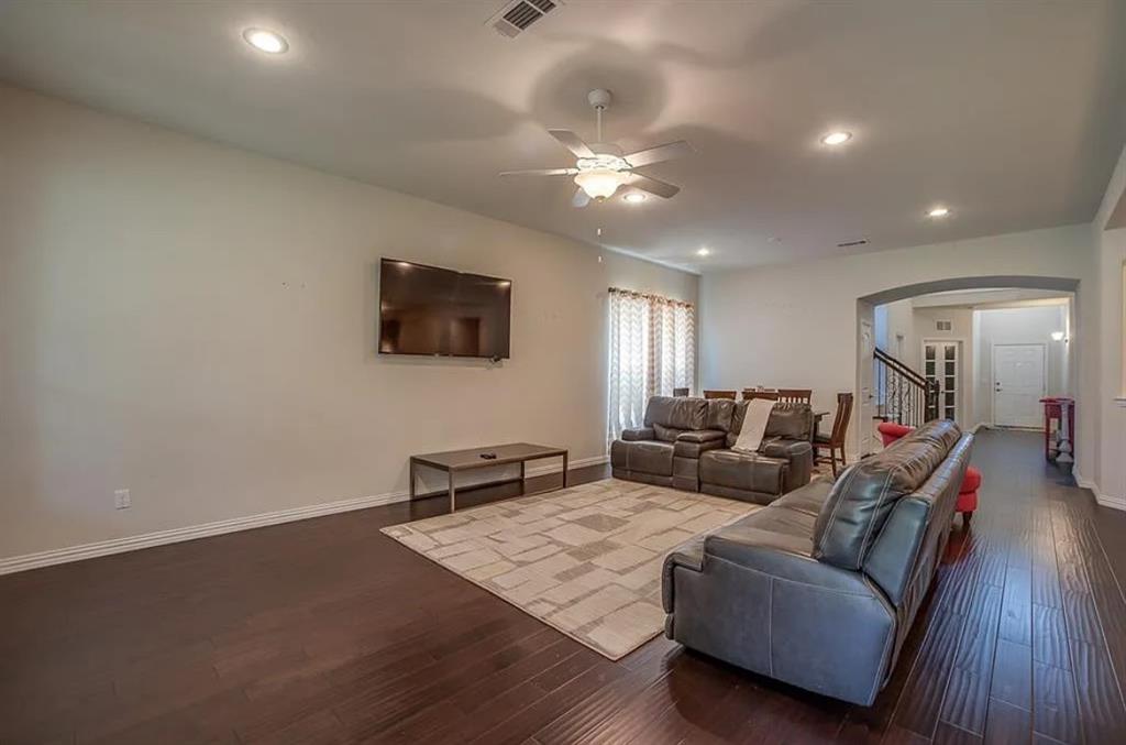 Brentwood Ph One - Residential Lease