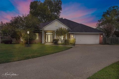5041 Longstreet Place Bossier City LA 71112