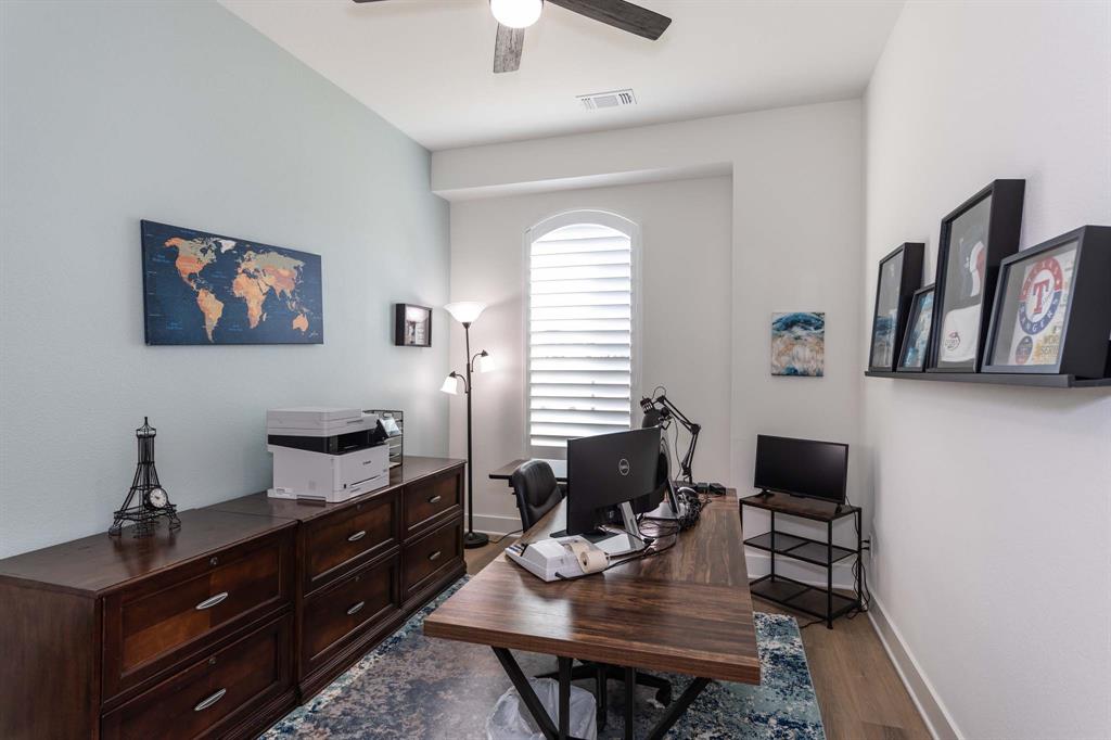 Gateway Village The Reserve - Residential