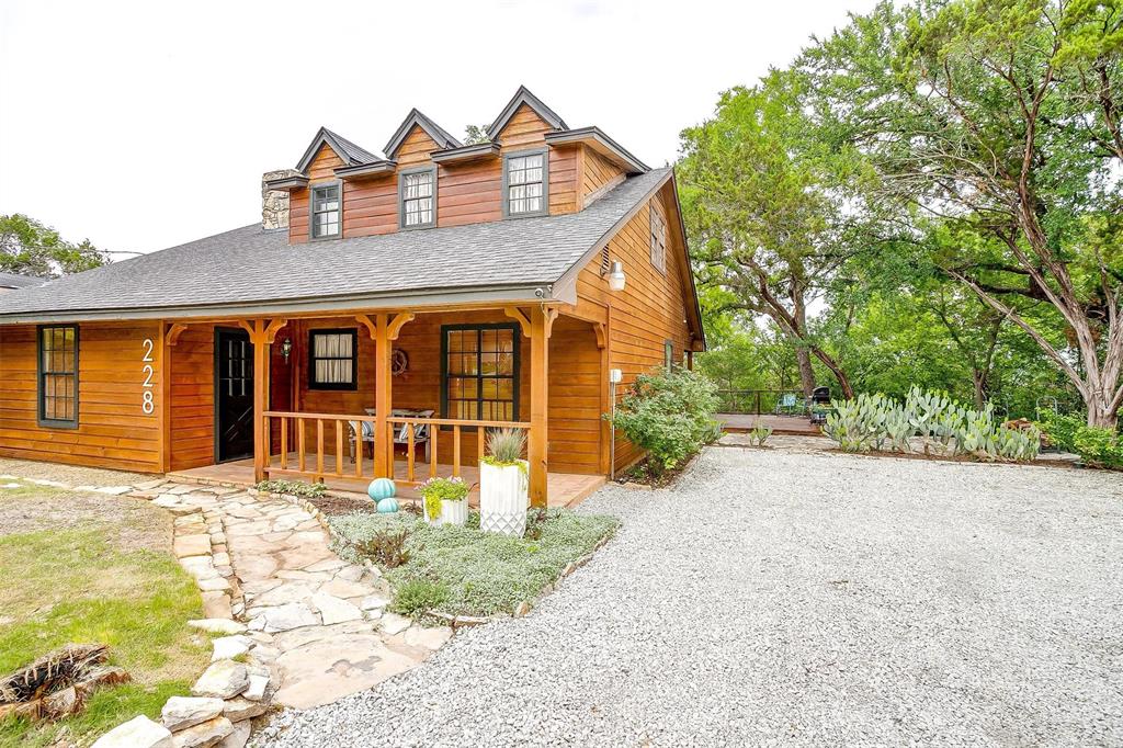 228 Rock Harbor Drive