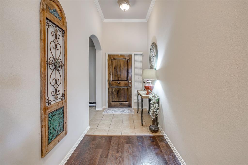 1085 Saint Andrews Drive