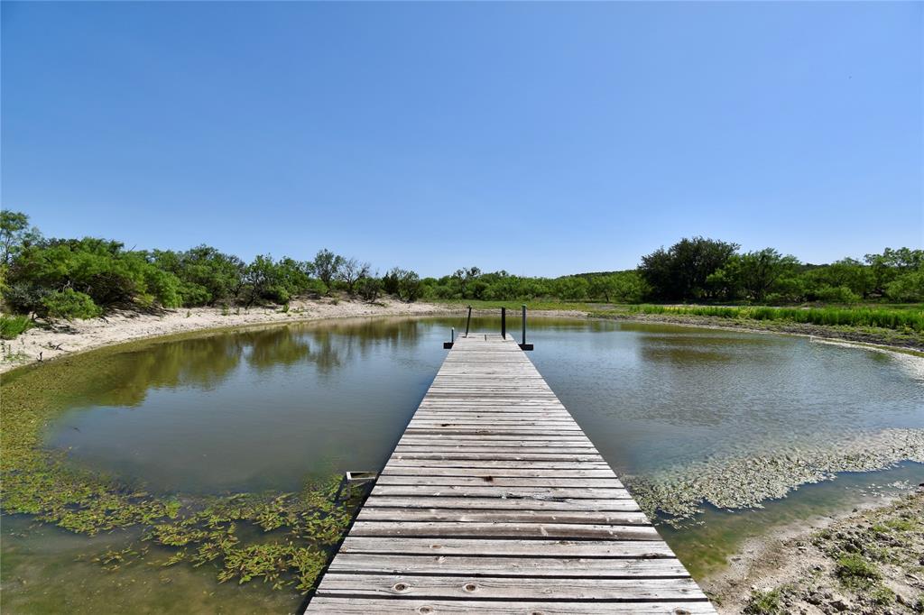 8228 US HWY 377