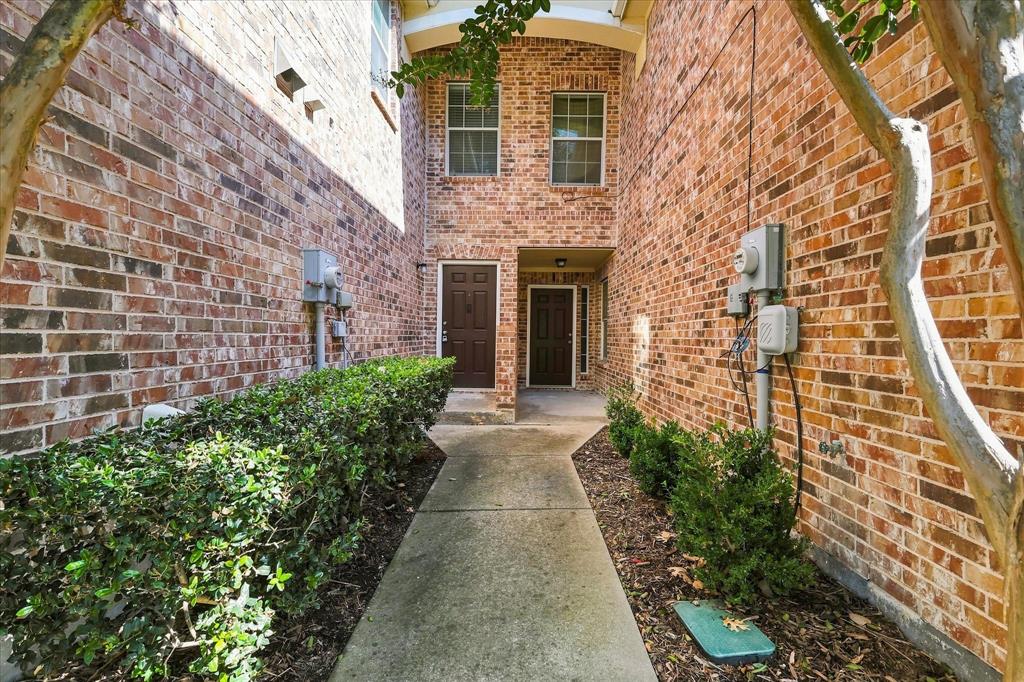 9878 Wake Bridge Drive