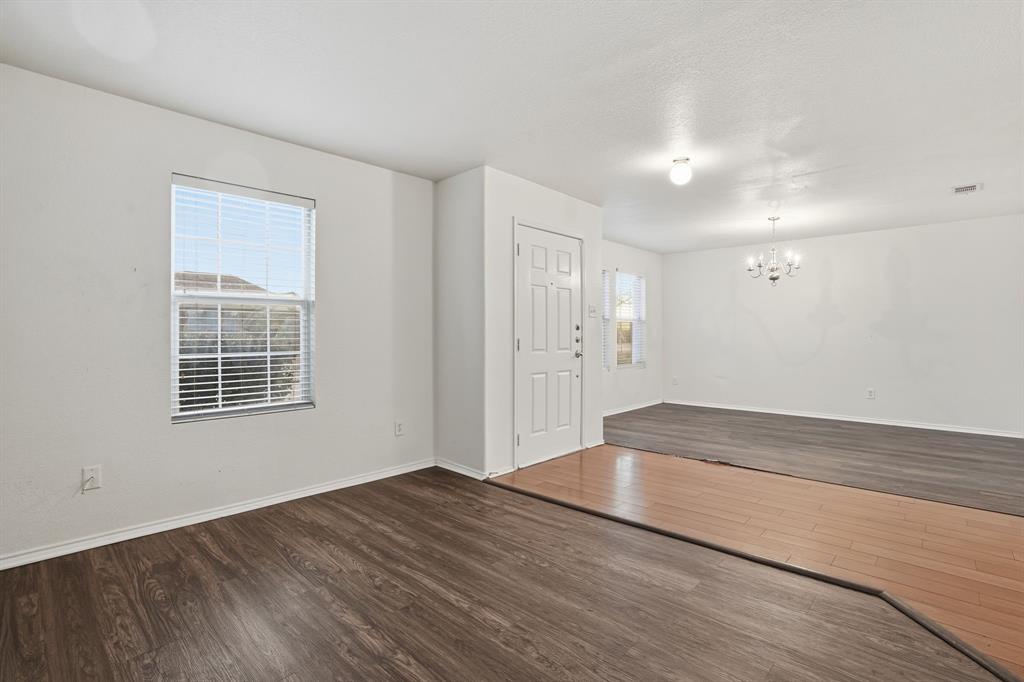 Hickory Crk Ests Ph I - Residential