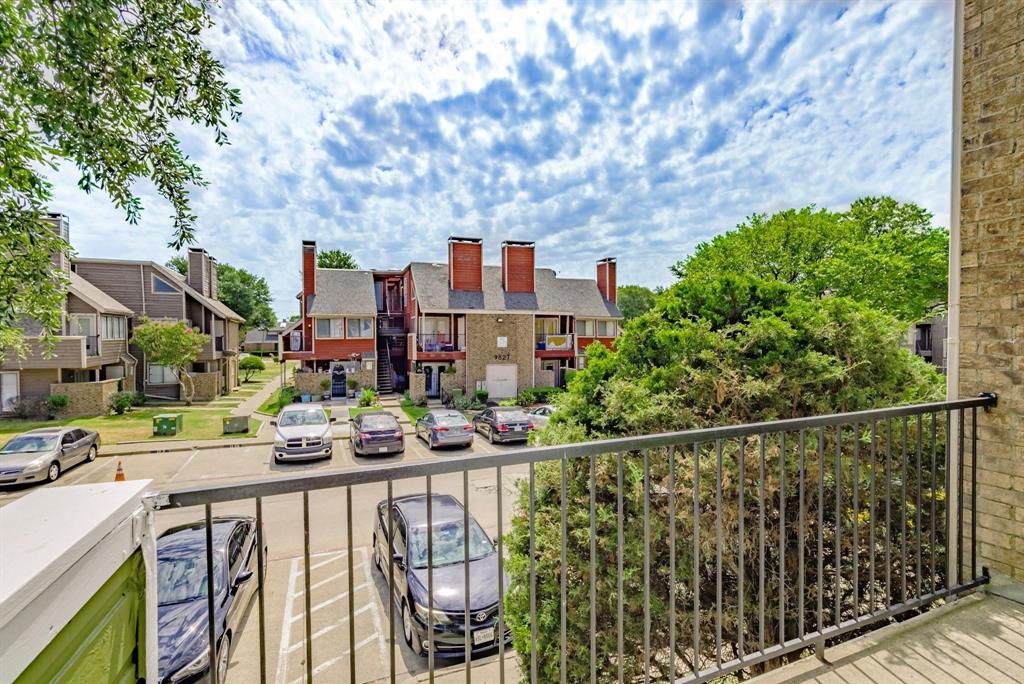 9823 Walnut Street L205