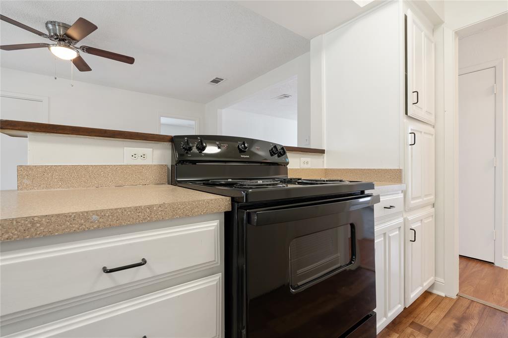 Freeway Park 02 - Residential