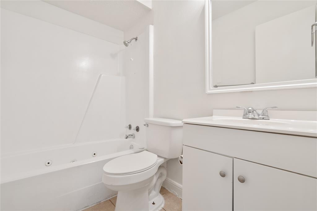 Freeway Park 02 - Residential