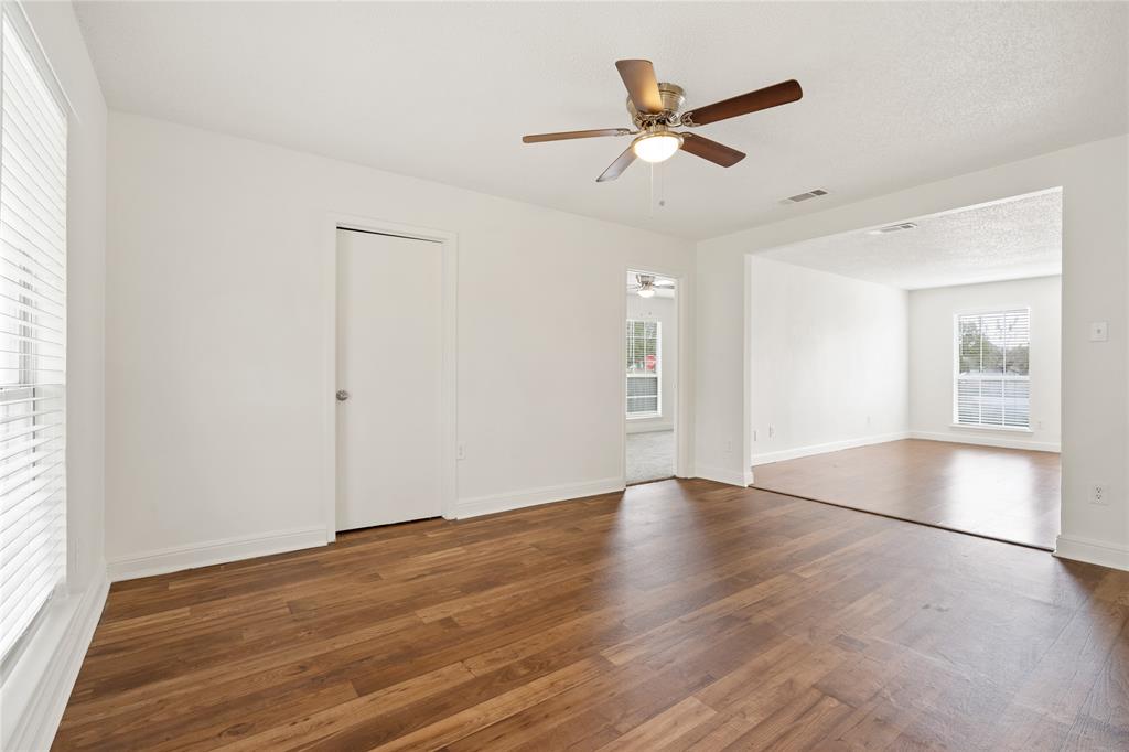 Freeway Park 02 - Residential