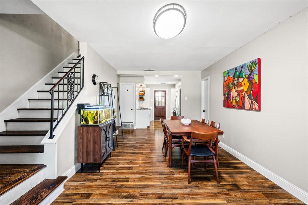 3536 Delford Circle