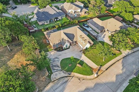 A home in Burleson