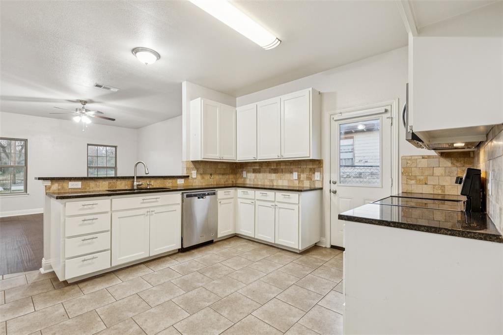 Douglas Park Add - Residential