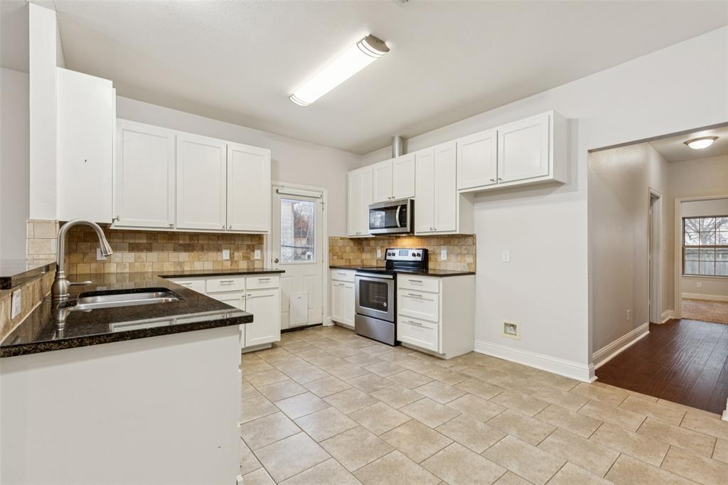 Douglas Park Add - Residential